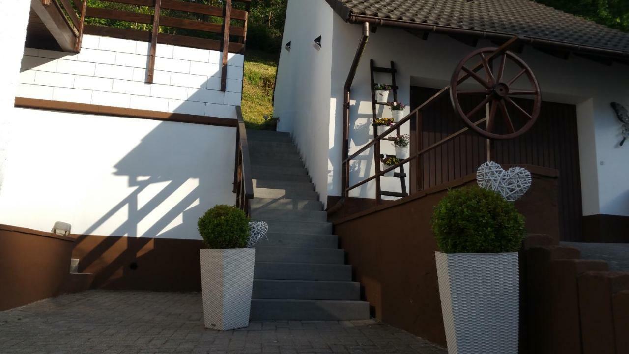 Haus Madle Apartment Cochem Exterior photo